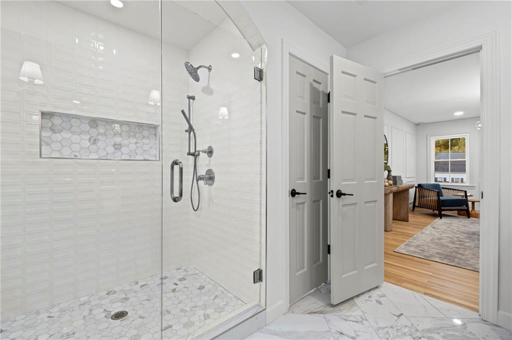 Dunwoody Club Forest - Residential