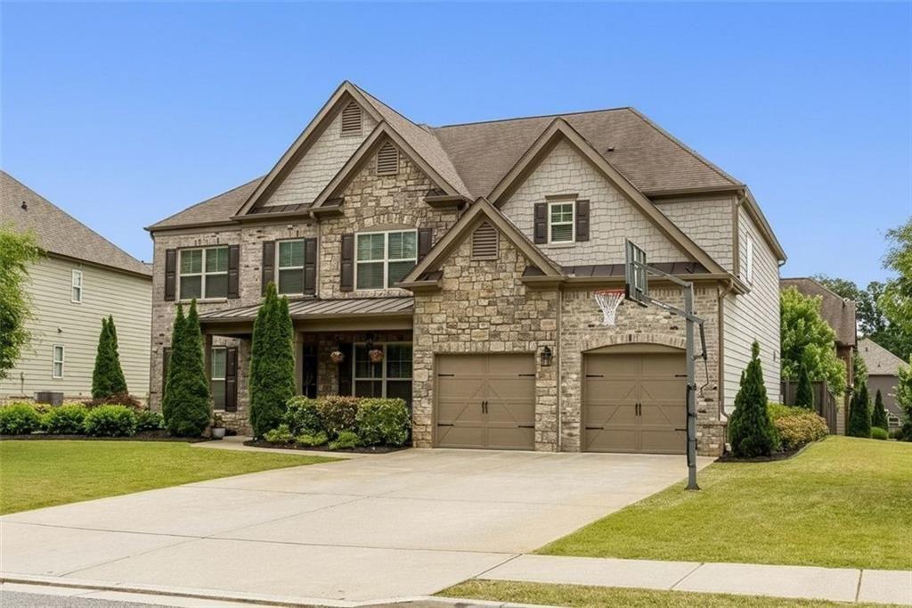 802 Omaha Place