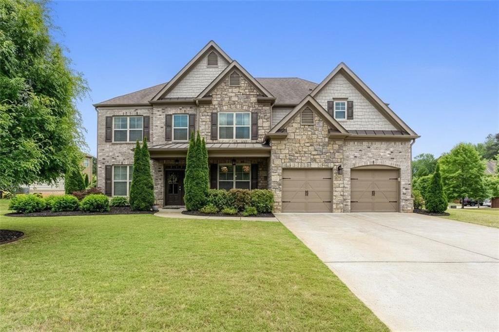 802 Omaha Place
