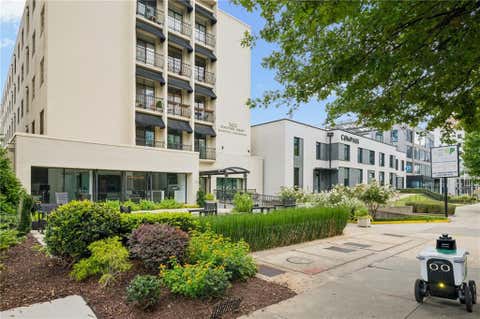 Condo For Sale - 1421 Peachtree Street #212<br/> Atlanta, GA 30309