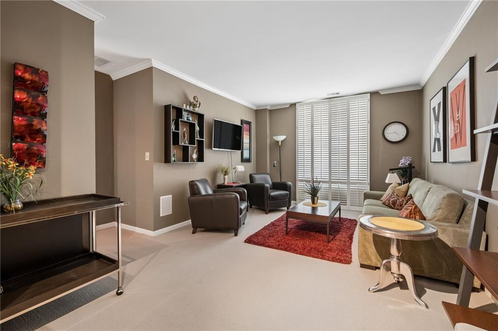 1421 Peachtree Street NE 212