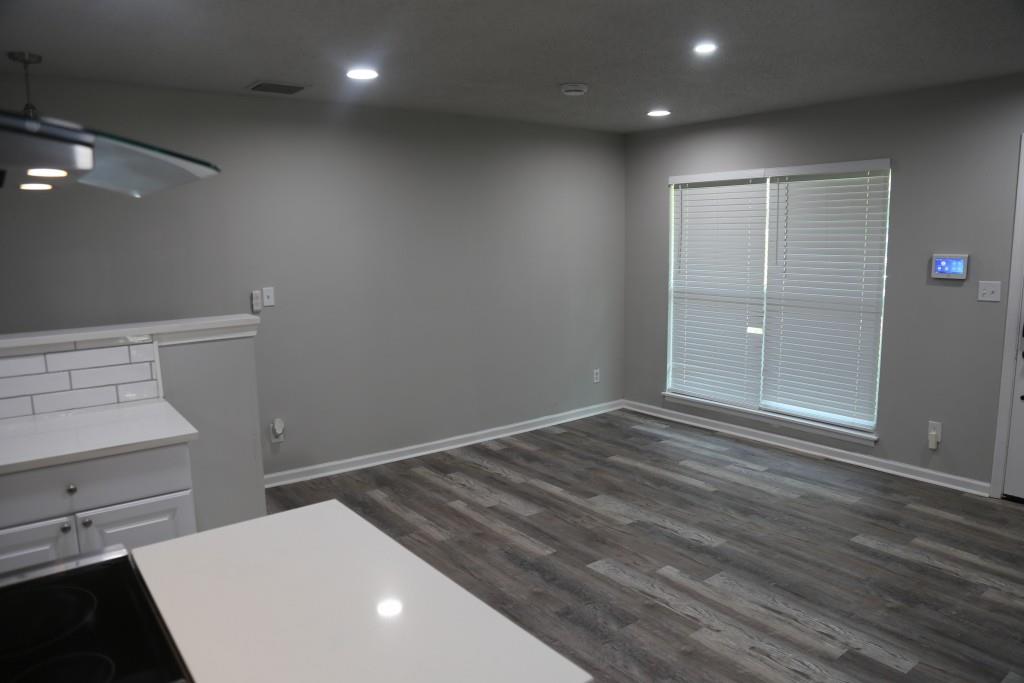 3199 NW Delmar Lane