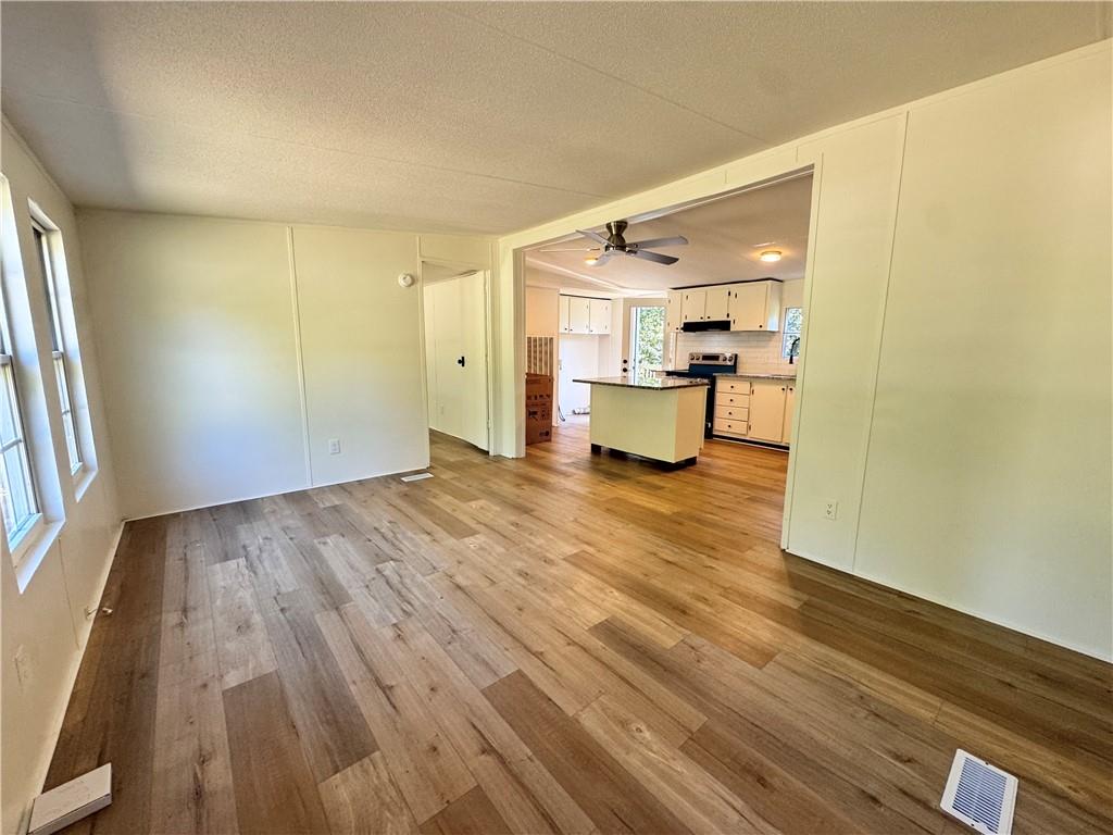 713 Woods Road