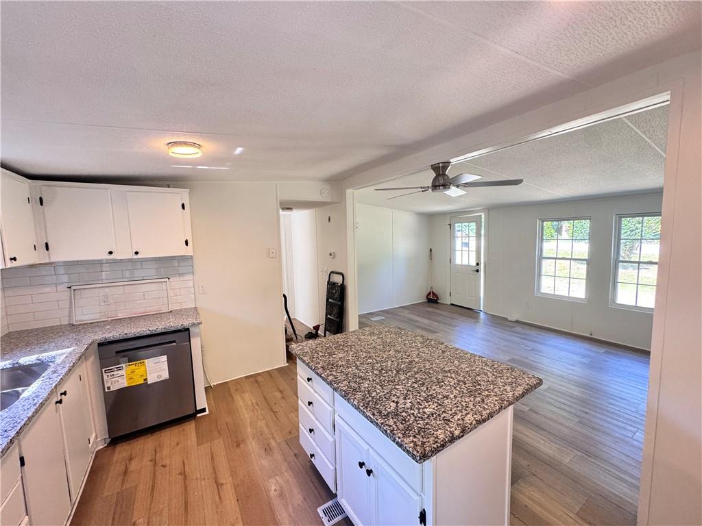 713 Woods Road