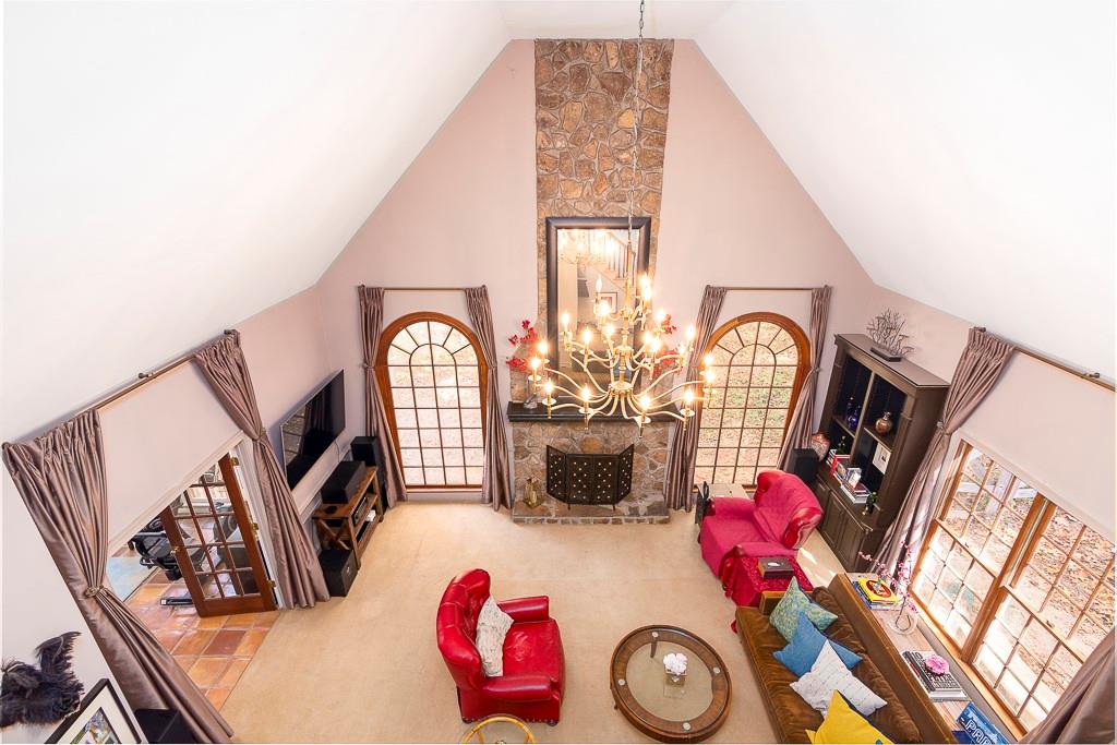 135 Lazy Laurel Chase