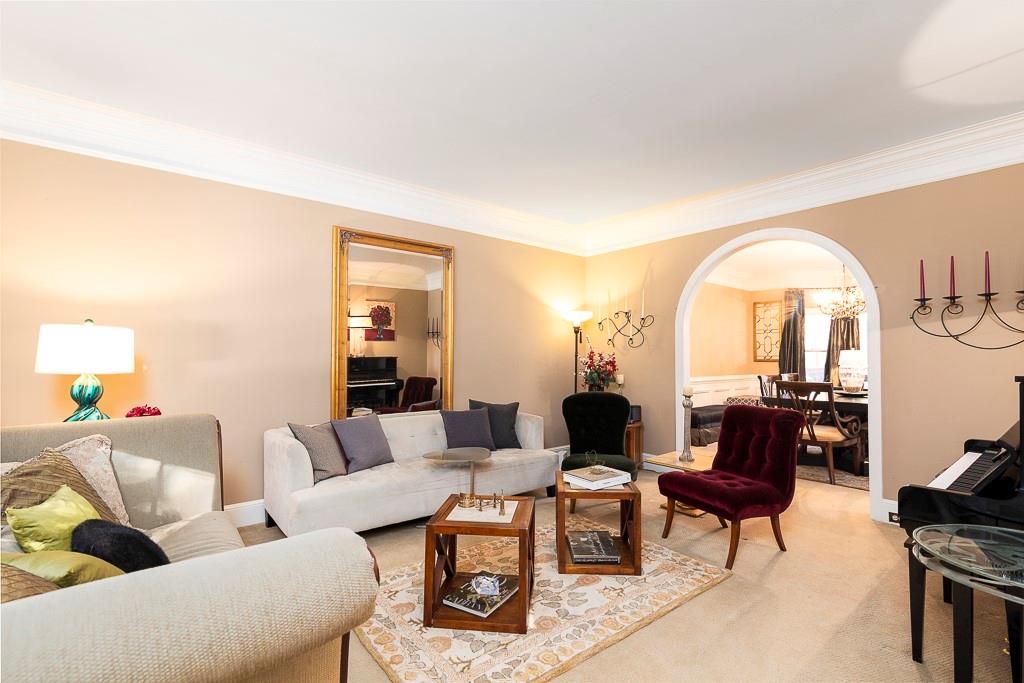 135 Lazy Laurel Chase