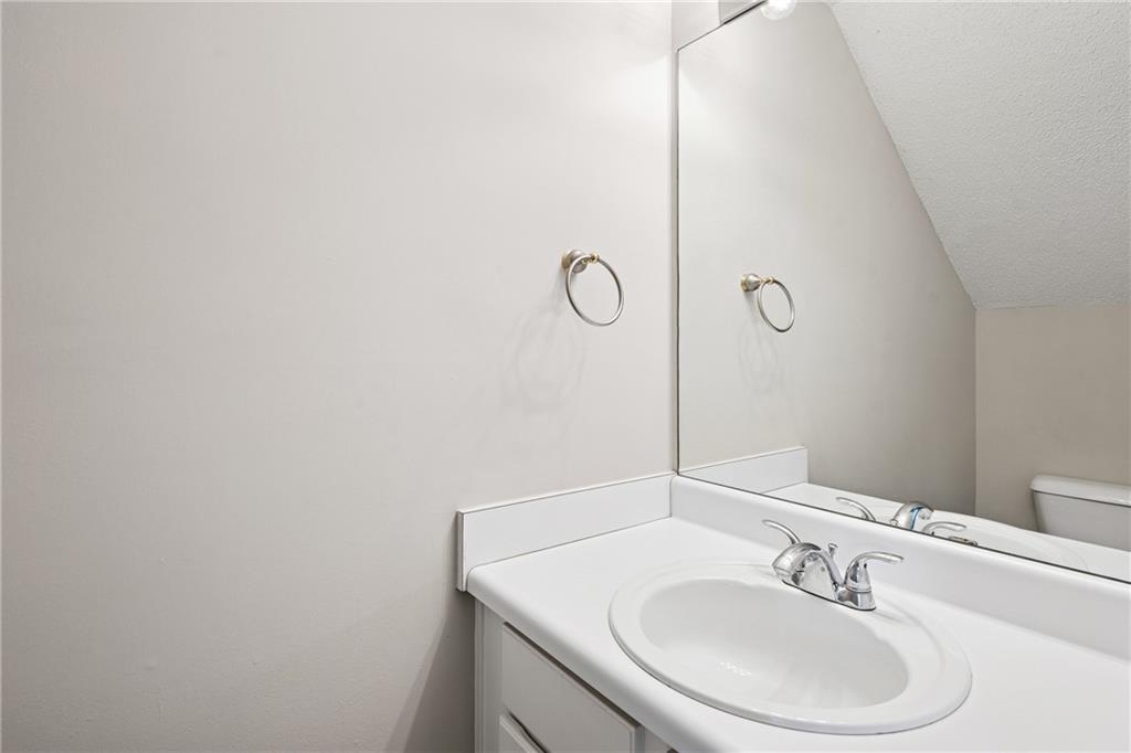 3742 Berkeley Crossing, Duluth, Georgia image 10