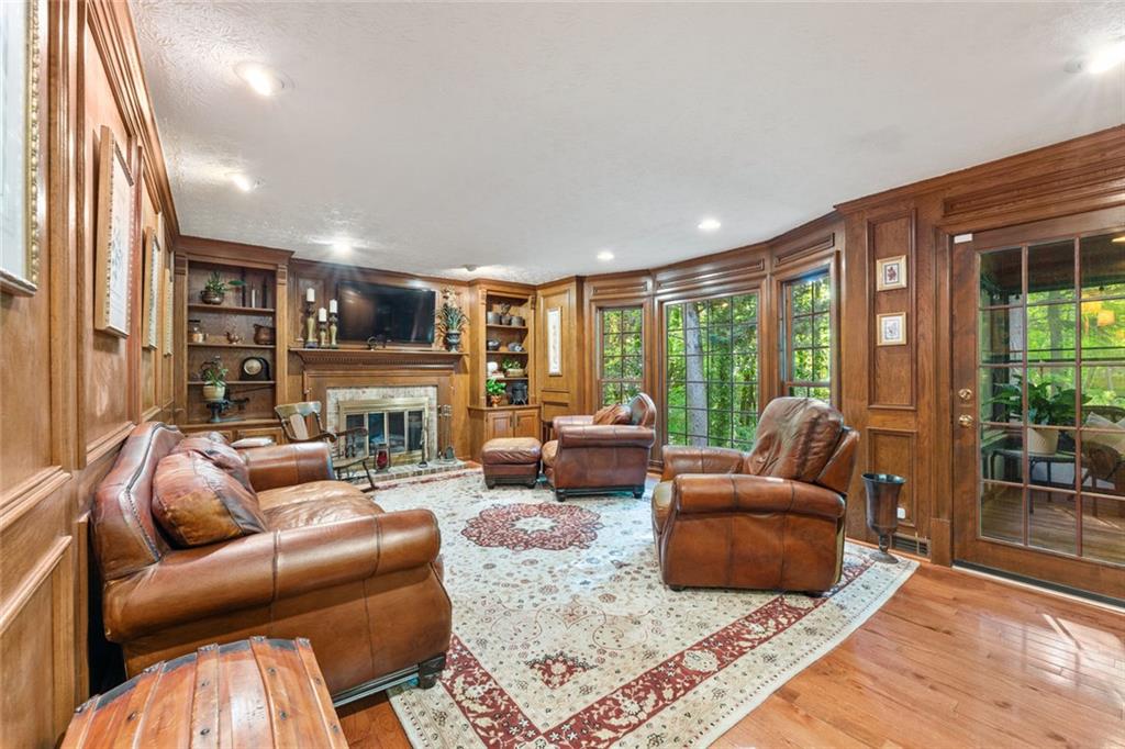 305 Spindle Court, Sandy Springs, Georgia image 6