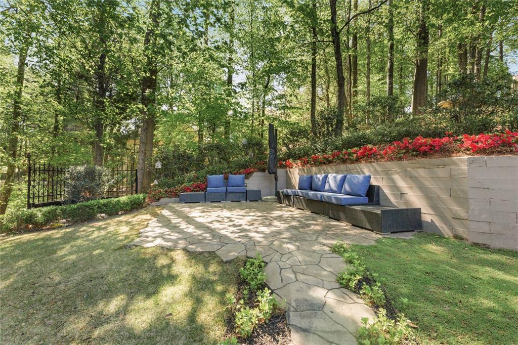 305 Spindle Court, Sandy Springs, Georgia image 37