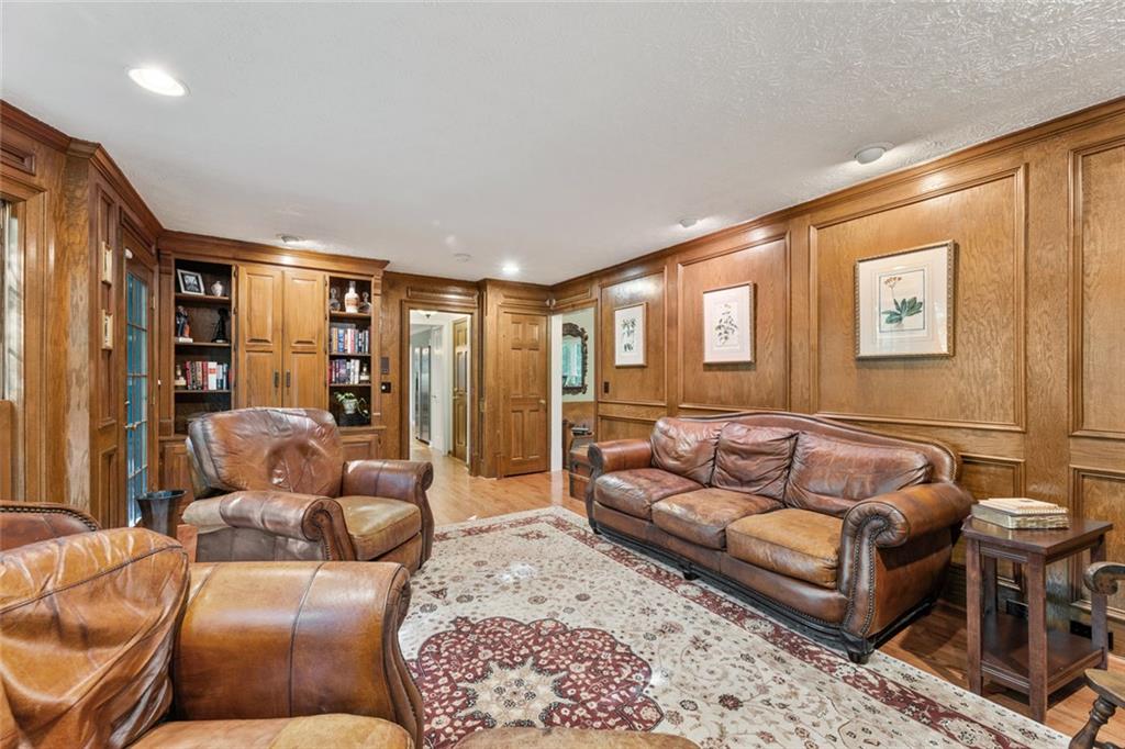 305 Spindle Court, Sandy Springs, Georgia image 7