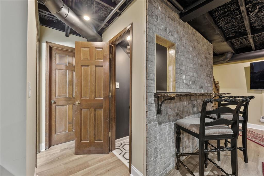 305 Spindle Court, Sandy Springs, Georgia image 33