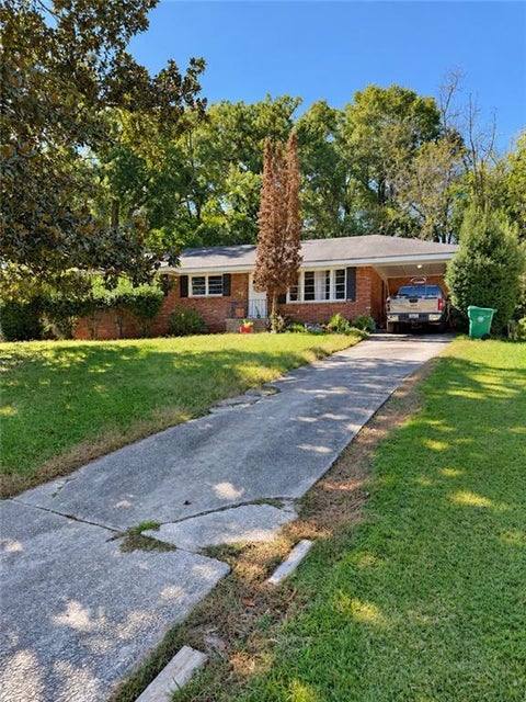 Photo of 1899 Creekside Court, Decatur, GA 30032 (MLS # 7857844)