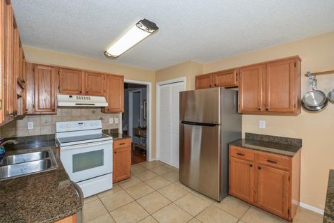 A home in Powder Springs