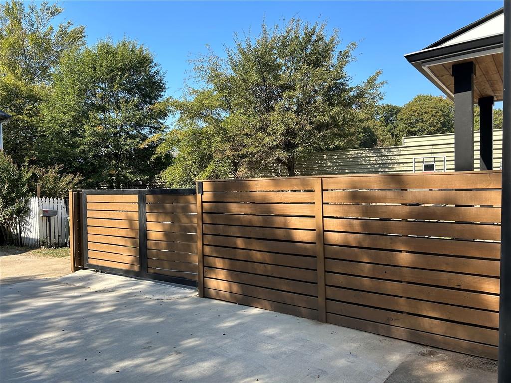 429 Grant Street, Atlanta, Georgia image 6
