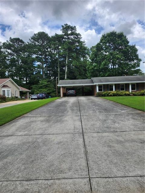 A home in Lilburn