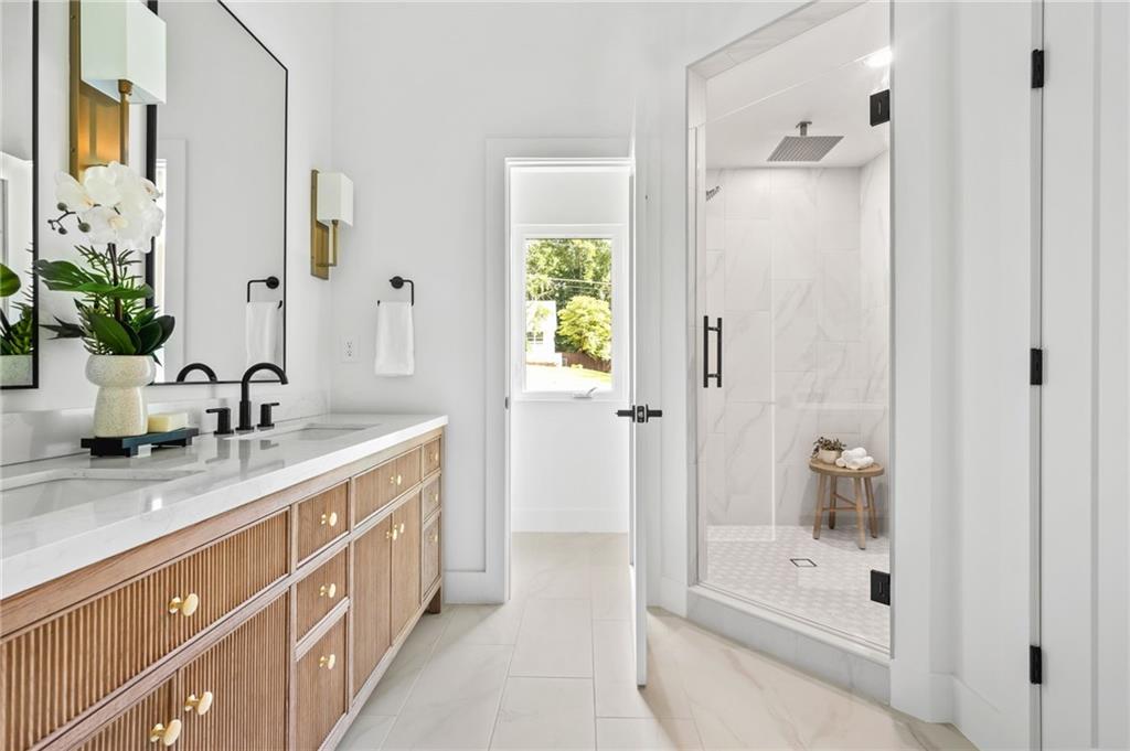 Downtown Alpharetta - Residential