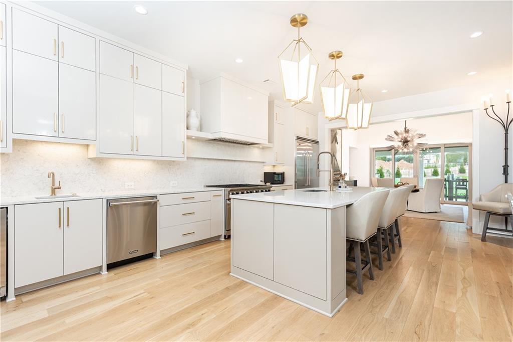 Sanders Field Estates - Residential