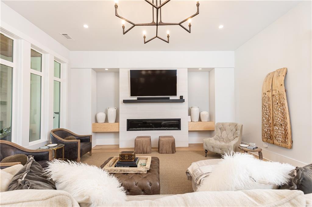 Sanders Field Estates - Residential