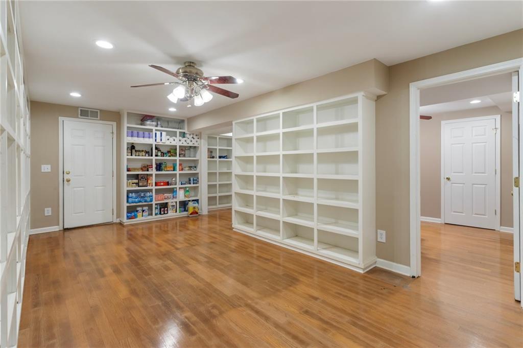 6637 Oak Farm Drive, Acworth, Georgia image 34