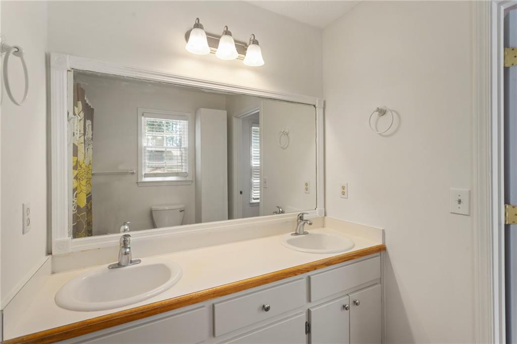 6637 Oak Farm Drive, Acworth, Georgia image 25