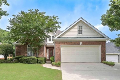 Homes For Sale - 1239 Brentwood Court<br/> Douglasville, GA 30135