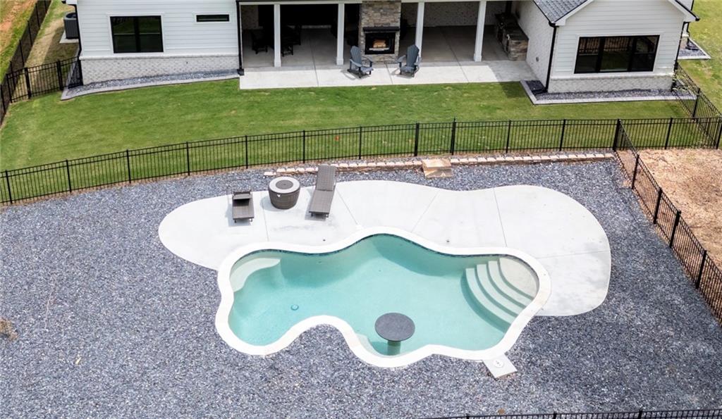 16 Mountain Creek Trail NE