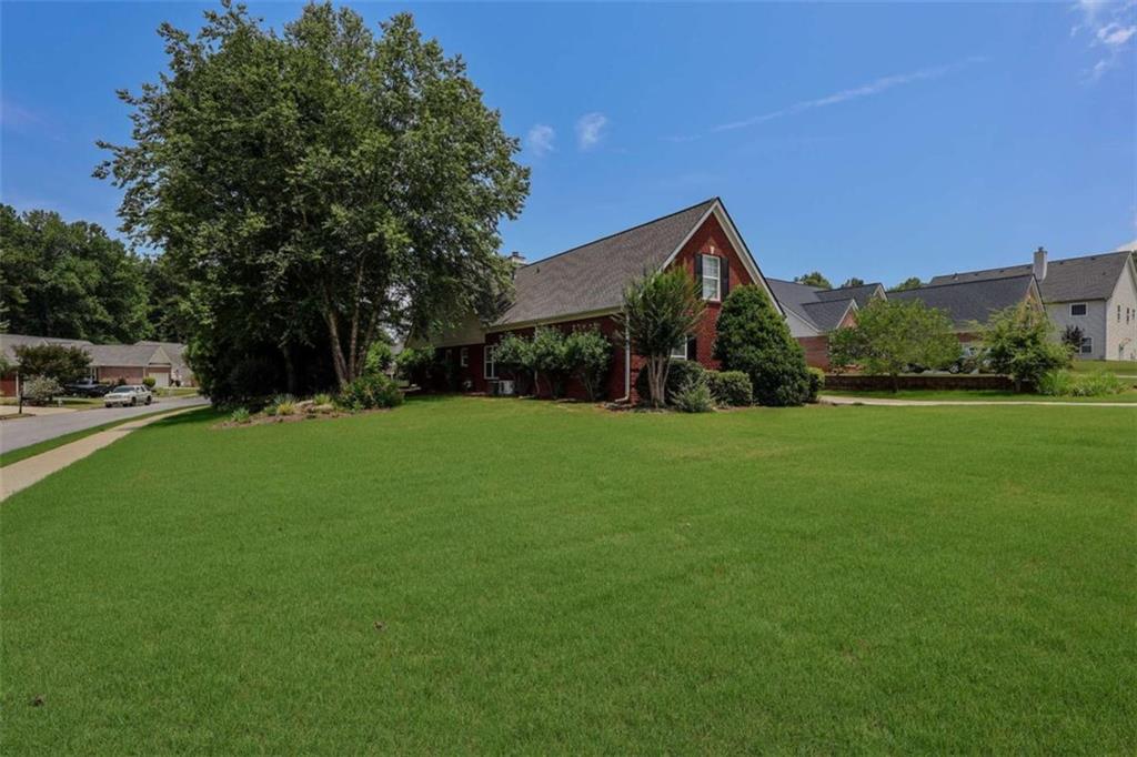 5176 Ashbury Manor Lane
