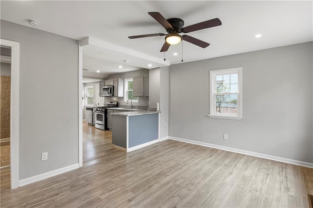 2309 Carver Drive NW