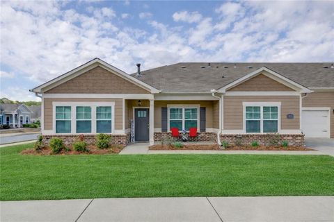 Townhouse For Sale - 2929 Rambler Drive<br/> Loganville, GA 30052