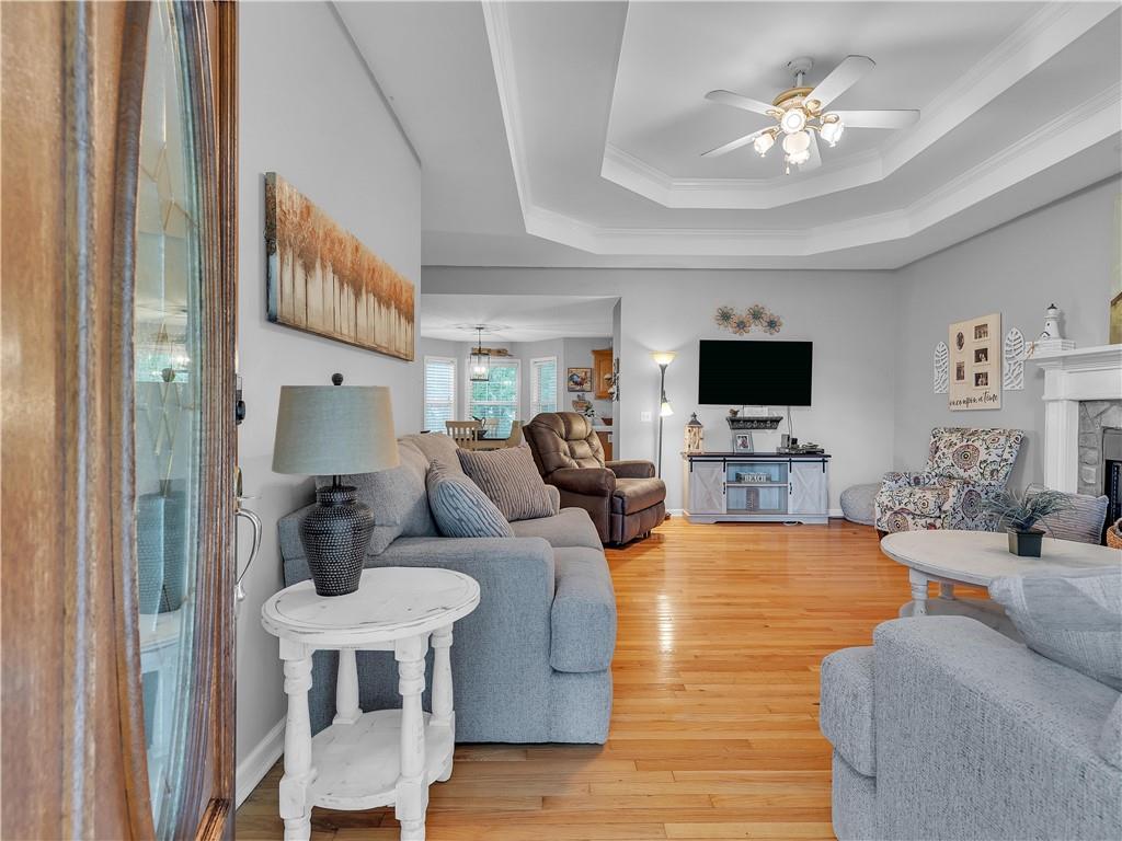 104 Blue Holly Drive NE