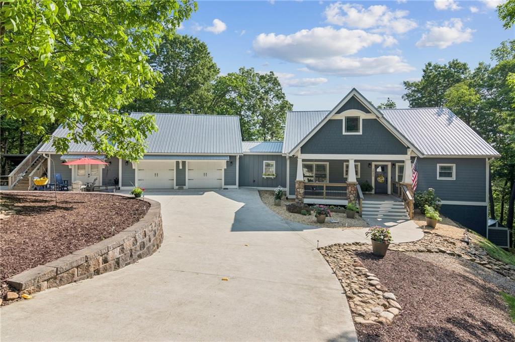 1832 Monument Road