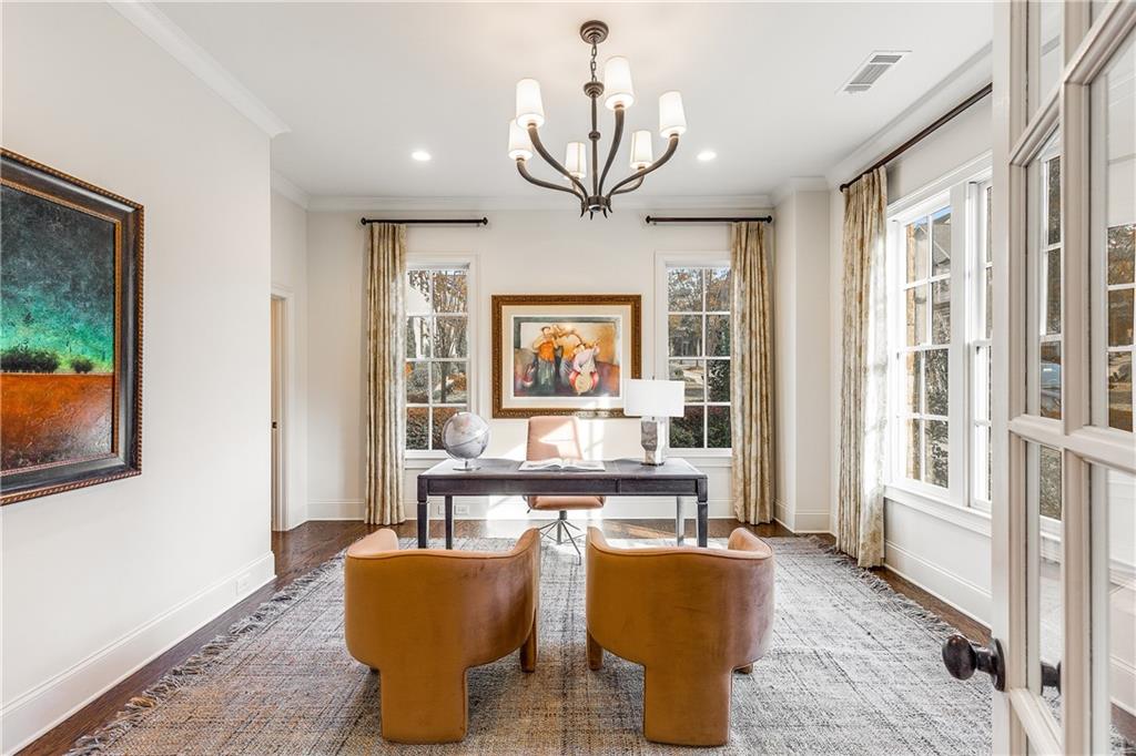 251 Chastain Park Drive NE