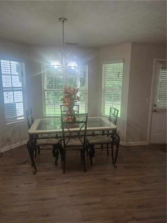 2289 Strathmoor Manor Drive