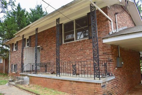 Photo of 1774 Gretna Green Way, Decatur, GA 30035 (MLS # 7752473)