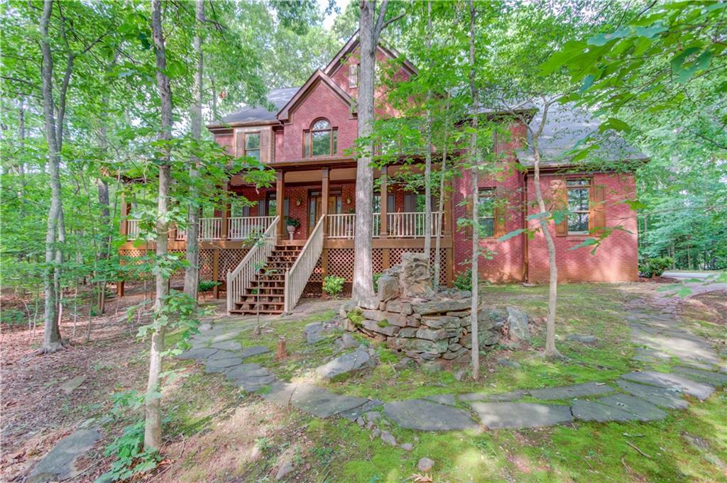 4975 Duncans Lake Drive, Buford, Georgia image 1