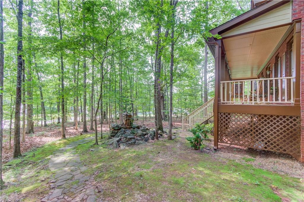 4975 Duncans Lake Drive, Buford, Georgia image 4