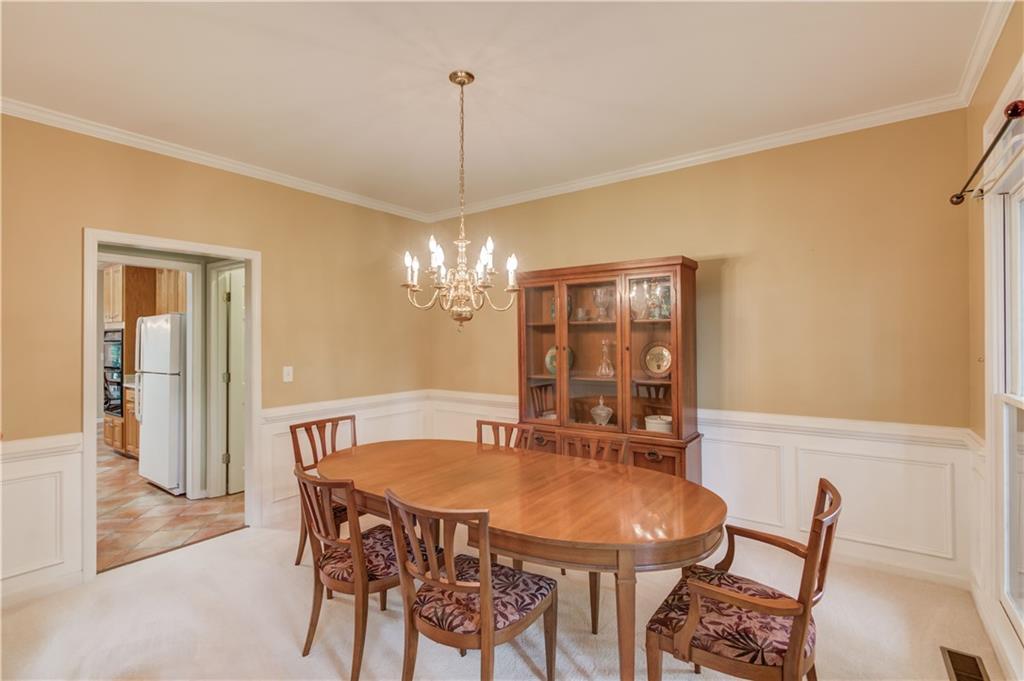 4975 Duncans Lake Drive, Buford, Georgia image 11