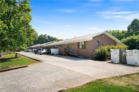 Multifamily For Sale - 621 Nicklesville Road<br/> Gordon County, Resaca, GA 30735