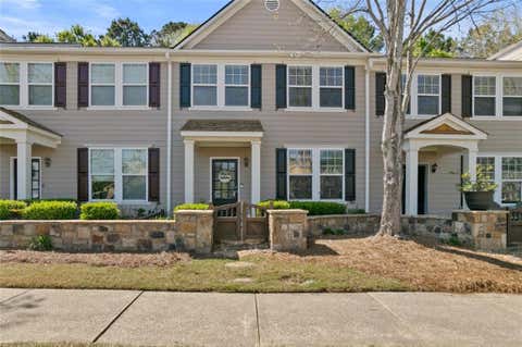 Townhouse For Sale - 207 River Green Avenue<br/> Cherokee County, Canton, GA 30114