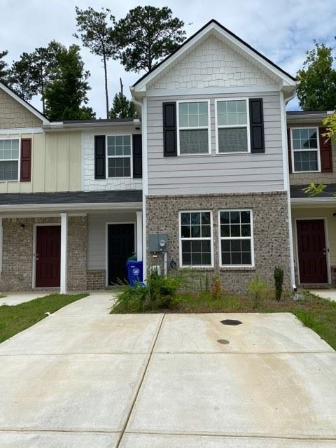 2546 Piering Drive, Lithonia, Georgia image 2