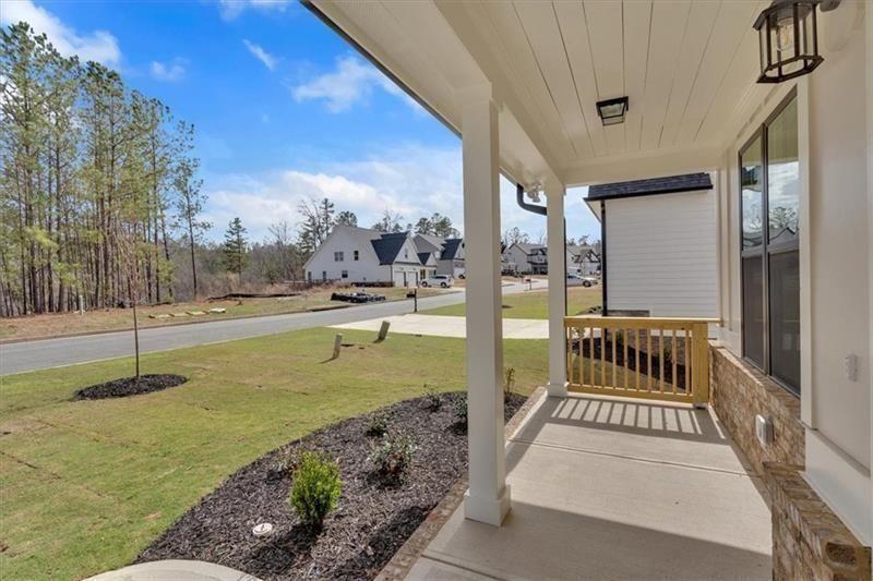 648 Longwood Place