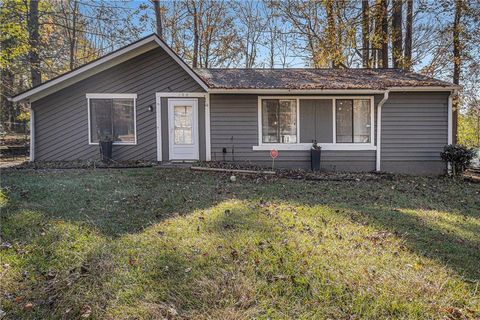 Homes For Sale - 190 Kipling Way<br/> Clayton County, Riverdale, GA 30274