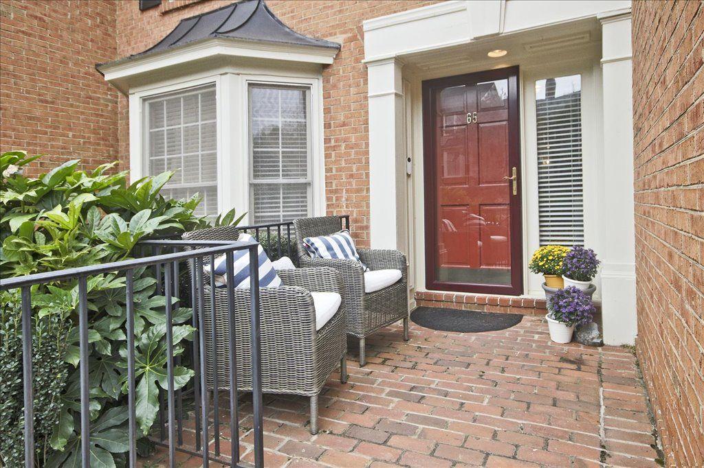 65 MOUNT VERNON Circle