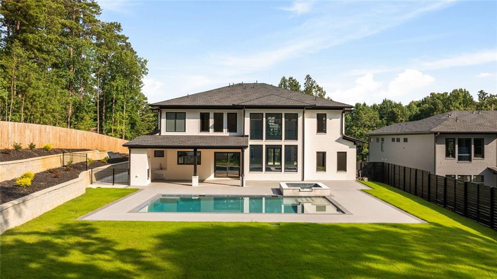 816 Riverside Road