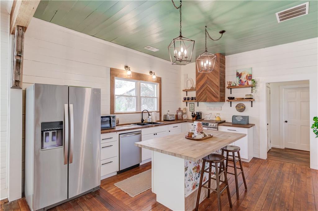 538 Spring Street, Commerce, Georgia image 7
