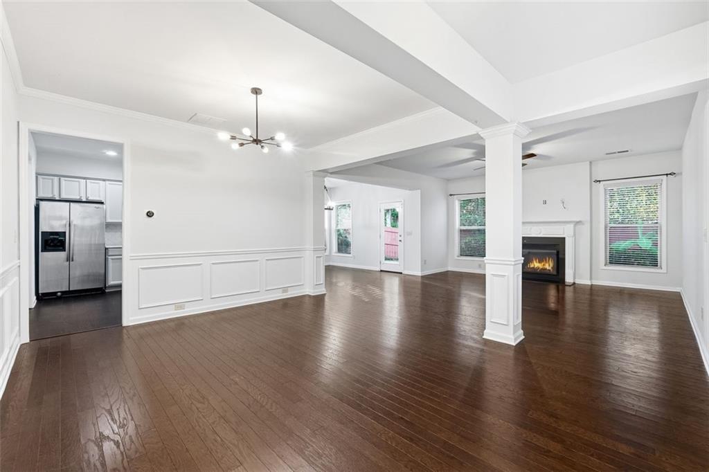 5875 WEDDINGTON Drive