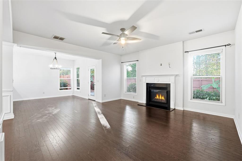 5875 WEDDINGTON Drive