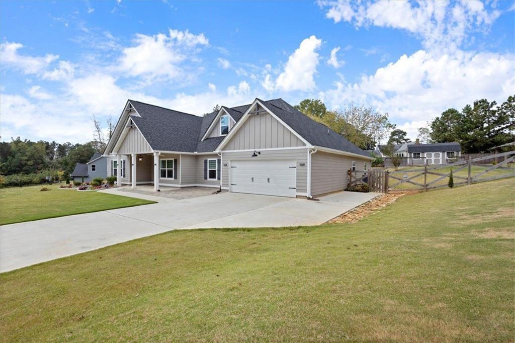 7001 Palomino Trail