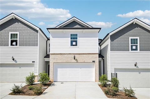 Townhouse For Sale - 7854 Marie Way<br/> Fairburn, GA 30213