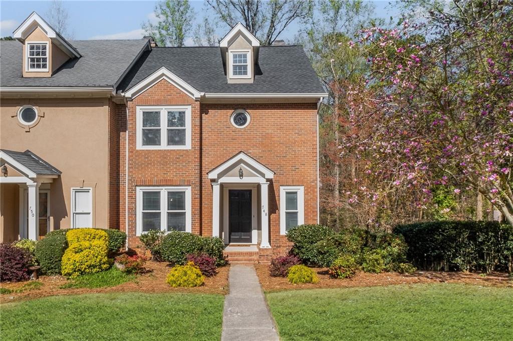 Hamptons of Olde Towne - Residential